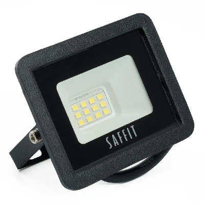 Прожектор светодиодный ДО-10w 6400К 900Лм IP65 черный SAFFIT SFL90-10 55067