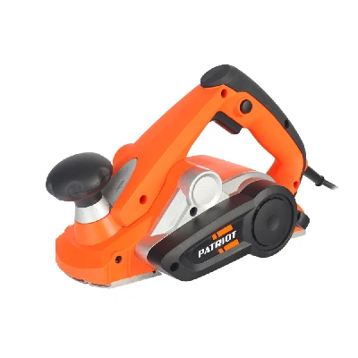 Рубанок электрический PL 822