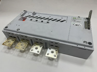 ISERE 1200 Выключатель нагрузки в литом корпусе