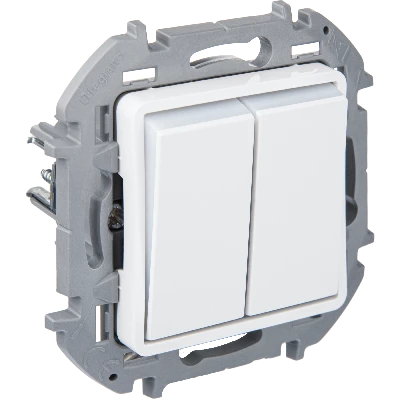 Выключатель 2-клавишный проходной с подсветкой/индикацией 10А безвинтовое крепление белый INSPIRIA