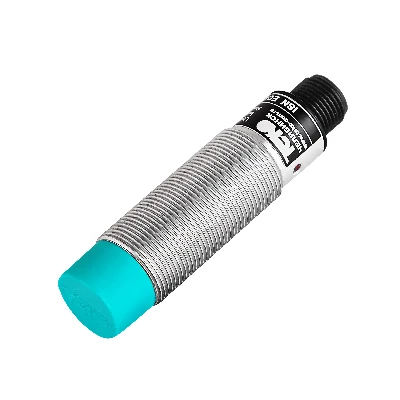 Индуктивный бесконтактный выключатель ISN EC4A-31P-12-LZS4