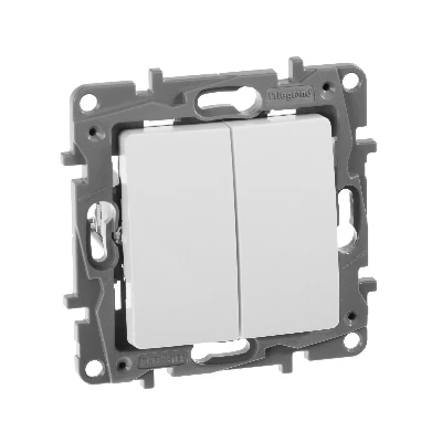 ETIKA Выключатель двухклавишный белый на безвинтовые зажимы 10АХ Legrand 672202