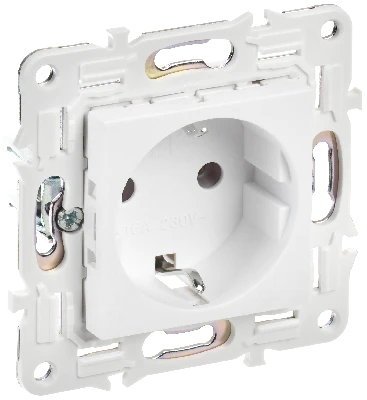 SKANDY Розетка с заземлением без защитных шторок 16А SK-R05W арктический белый IEK SK-R11-16-K01