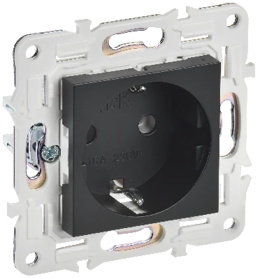 SKANDY Розетка с заземлением без защитных шторок 16А SK-R05Bl черный IEK SK-R11-16-K02
