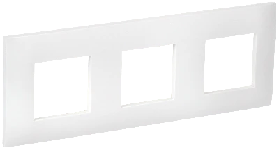 SKANDY Рамка 3-местная SK-F03W арктический белый IEK SK-M32-K01