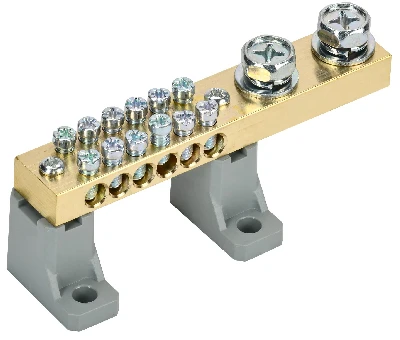 Шина N ноль'' на двух угловых изоляторах 200А НИ-10х18-12-L2-С '' IEK YNN30-12-C2-K03