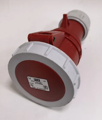 Розетка кабельная 32А 3P+E IP67 PCE 380V 2242-6