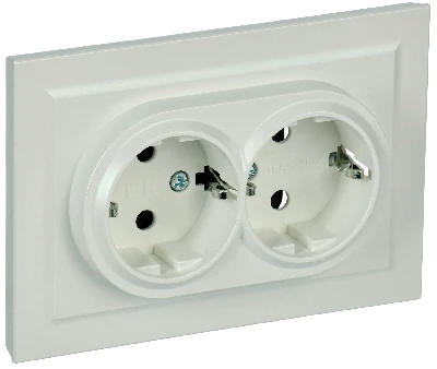 BRITE Розетка двойная с заземлением с защитными шторками 16А в сборе РСш12-3-БрЖ жемчуг IEK BR-R24-16-K36-F