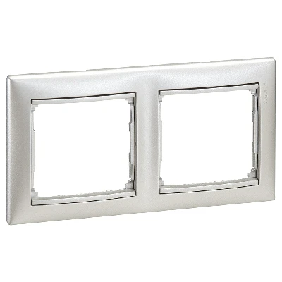 VALENA Рамка 2 поста горизонтальная алюминий Legrand 770152