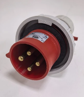 Вилка кабельная 32А 3P+E IP67 PCE 380V 0242-6