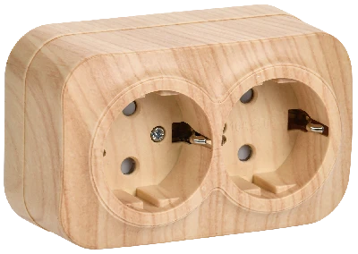 GLORY Розетка двухместная наружная с заземлением  с защитной шторкой сосна