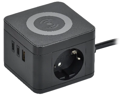 DOMINIC Удлинитель с беспроводной зарядкой 10Вт У02К 2 места 2P+PE 1,3м 3х1,0мм2 16А/250В USB A+C черный IEK