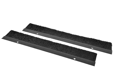 Комплект щеточного ввода в шкаф универсальный черный ЦМО КВ-Щ-55.420А-9005