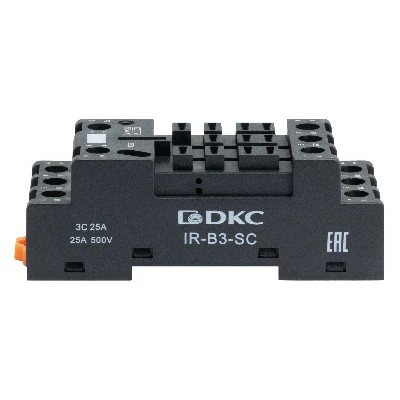 Колодка с винтовыми клеммами для силового реле на 3 группы: IR-24DC/230AC-3CO DKC IR-B3-SC